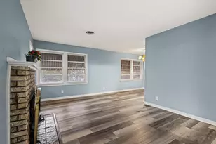 531 W Bullock St, Denison, TX 75020 - Photo 4