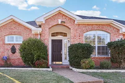7313 San Carlos Drive, Rowlett, TX 75089 - Photo 2