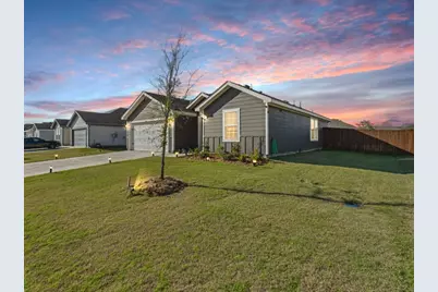 3808 Pilatus Avenue, Corsicana, TX 75110 - Photo 1