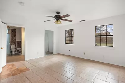 4628 Burton Avenue, Fort Worth, TX 76105 - Photo 14