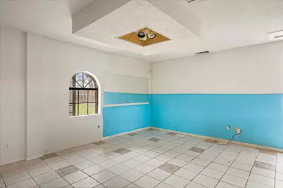 4628 Burton Avenue, Fort Worth, TX 76105 - Photo 6