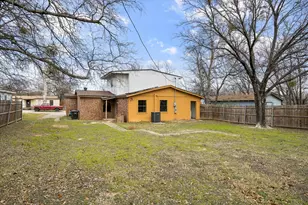 4628 Burton Ave, Fort Worth, TX 76105 - Photo 4