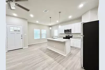 3501 E Renfro Street #408, Burleson, TX 76028 - Photo 10