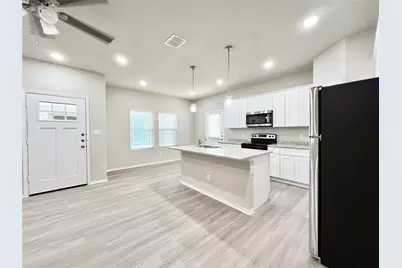 3501 E Renfro Street #407, Burleson, TX 76028 - Photo 10