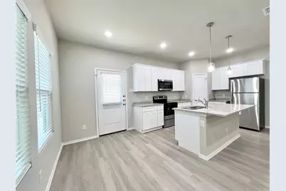 3501 E Renfro Street #202, Burleson, TX 76028 - Photo 4