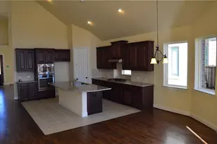 1031 River Rock Way, Carrollton, TX 75010 - Photo 16