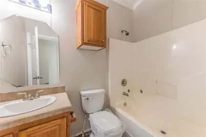 121 Windy Creek Court, Springtown, TX 76082 - Photo 6