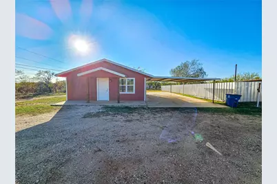 1618 Roberts Street, Sweetwater, TX 79556 - Photo 1