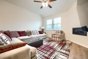 2935 Shetland Dr, Aubrey, TX 76227 - Photo 10