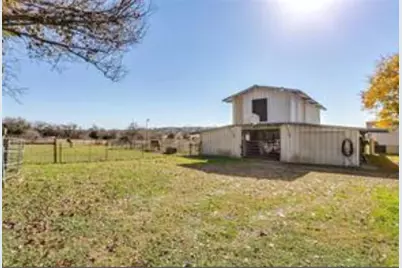 364 Wonder Drive, Springtown, TX 76082 - Photo 36