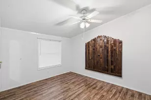 364 Wonder Dr, Springtown, TX 76082 - Photo 24