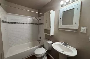 5605 Thomas Ln, River Oaks, TX 76114 - Photo 10