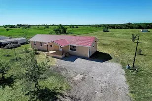 4021 Co Rd 4805, Ladonia, TX 75449 - Photo 2