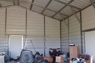 4021 Co Rd 4805, Ladonia, TX 75449 - Photo 10