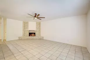 125 W Way Dr, Allen, TX 75002 - Photo 4