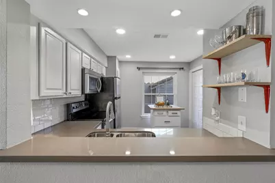 4777 Cedar Springs Road #5F, Dallas, TX 75219 - Photo 8