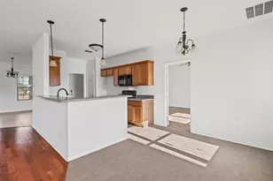 1309 W Chippewa Trail, Granbury, TX 76048 - Photo 12