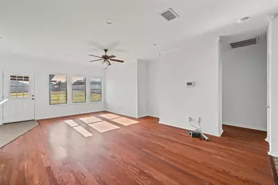 1309 W Chippewa Trail, Granbury, TX 76048 - Photo 8