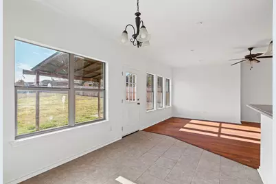 1309 W Chippewa Trail, Granbury, TX 76048 - Photo 14