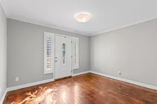 2117 W Lotus Ave, Fort Worth, TX 76111 - Photo 8