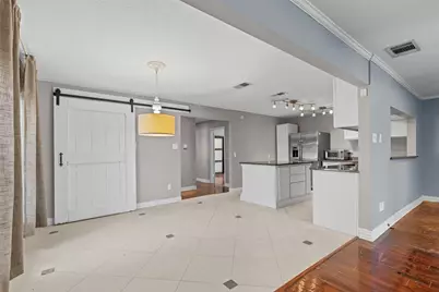 2117 W Lotus Avenue, Fort Worth, TX 76111 - Photo 24