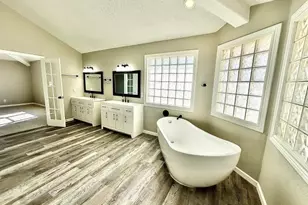 1069 Vista Hermosa Dr, Eagle Pass, TX 78852 - Photo 8