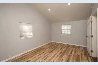 228 E Boyd Avenue, Bonham, TX 75418 - Photo 4