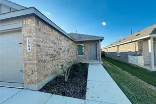 2064 Sulky Ln, Aubrey, TX 76227 - Photo 2