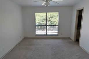 304 Benjamin St, Denton, TX 76207 - Photo 6