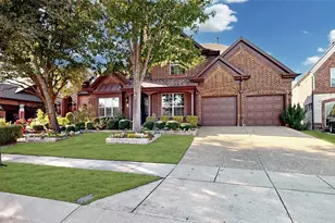 8709 Thompson Dr, Lantana, TX 76226 - Photo 2