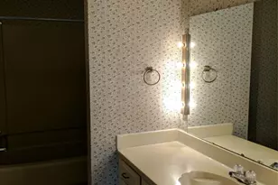 300 Benjamin St, Denton, TX 76207 - Photo 20