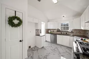 4818 Mize Ct, Rowlett, TX 75088 - Photo 6