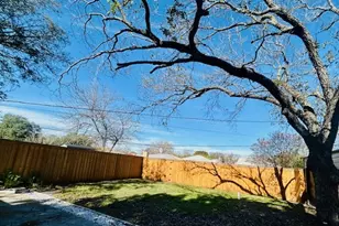 527 Aspen St, Lancaster, TX 75134 - Photo 16