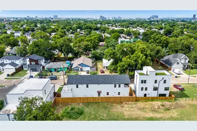 1928 Pueblo Street, Dallas, TX 75212 - Photo 22