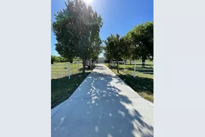 2107 Countryside Drive, Denton, TX 76208 - Photo 2