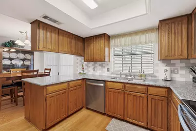 932 Freestone Drive, Arlington, TX 76017 - Photo 14