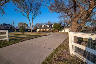 9310 Merritt Rd, Rowlett, TX 75089 - Photo 2