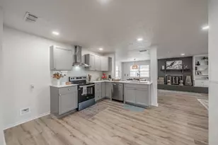 5613 Pecos Ct, De Cordova, TX 76049 - Photo 6