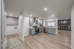 5613 Pecos Ct, De Cordova, TX 76049 - Photo 4