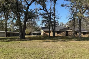 325 An County Rd 4271, Palestine, TX 75803 - Photo 2
