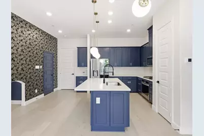 4413 Murphy Lane, Carrollton, TX 75010 - Photo 6