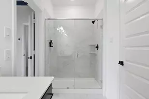 4413 Murphy Ln, Carrollton, TX 75010 - Photo 14