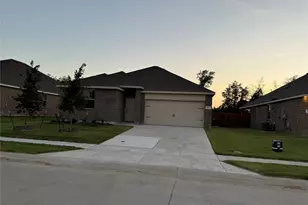 143 Jenkinson Dr, Fate, TX 75189 - Photo 2