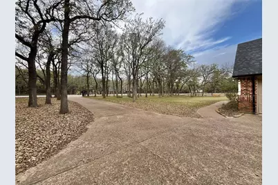 245 Spring Creek Court, Paradise, TX 76073 - Photo 40