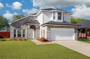 3023 Lake Ridge Dr, Sanger, TX 76266 - Photo 1