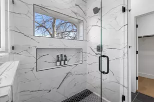 1511 S Barry Ave, Dallas, TX 75223 - Photo 8