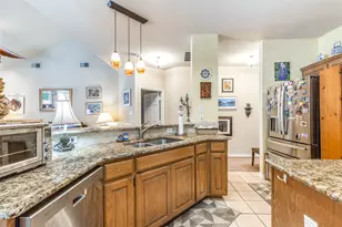 327 Kahala Dr, Dallas, TX 75218 - Photo 10