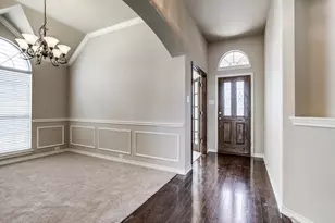 408 High Desert Dr, Fort Worth, TX 76131 - Photo 2