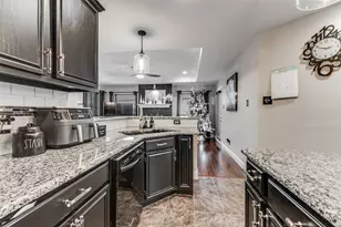 218 Streamside Dr, DeSoto, TX 75115 - Photo 12