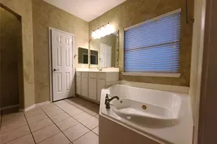 2811 Prado, Grand Prairie, TX 75054 - Photo 18